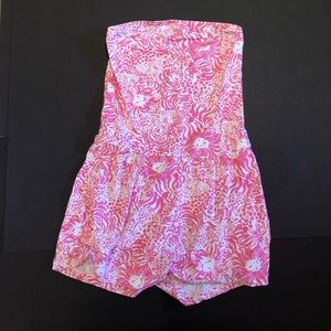 Lilly Pulitzer romper! Spandex/nylon, zero wrinkle